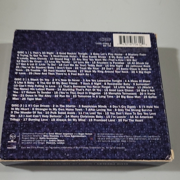 Elvis "ART OF THE CENTURY "collectors set like new condition 3 disc's collectors - Picture 2 of 4